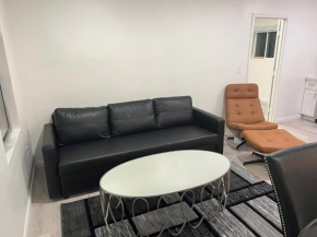 Modern and charming 1 bed first floor apartment